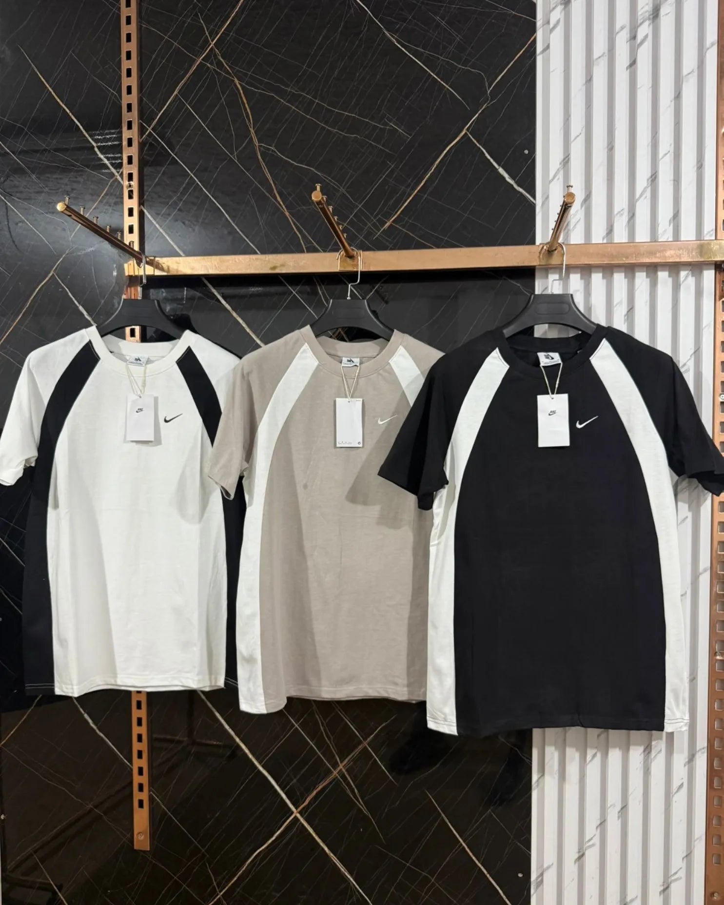 CAMISETA PREMIUM N1K3 Retro